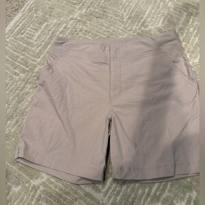 Columbia Kaki Athletic Shorts size 6